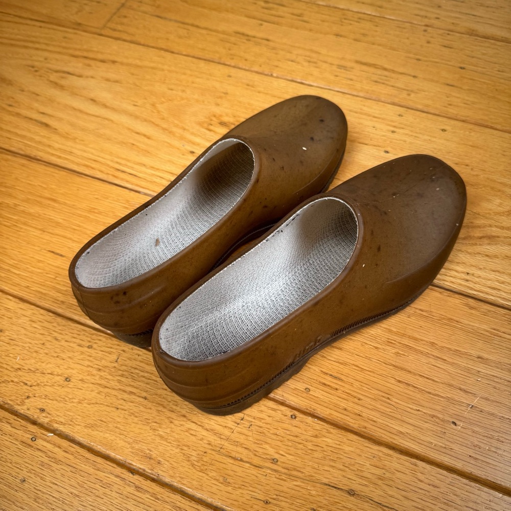 Plasticana Slip-On Clogs